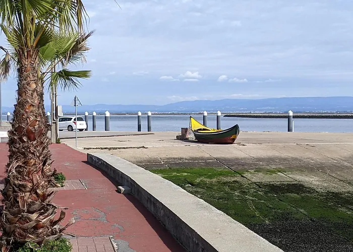 Apartment Casa Dos Jacintos - Sao Jacinto, *